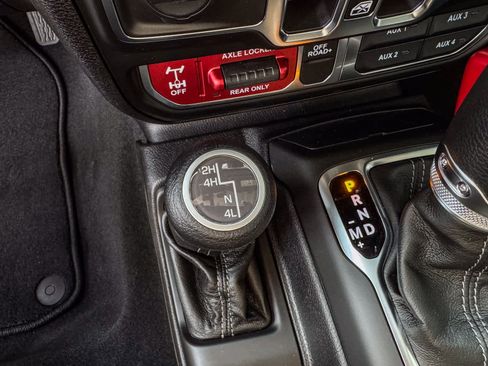 New 2026 Jeep Gladiator Mojave image 19