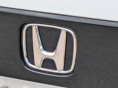 Used 2024 Honda Accord Touring image 12