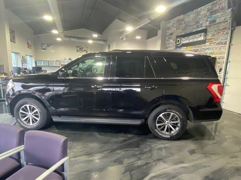 Used 2021 Ford Expedition XLT image 27