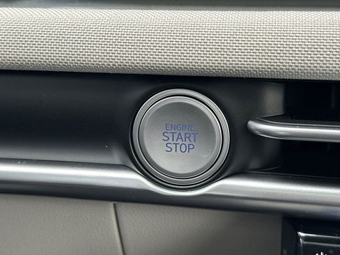 New 2026 Hyundai Tucson Limited image 23