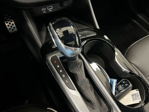 New 2026 Buick Envista Sport Touring w/ Studio Series image 17