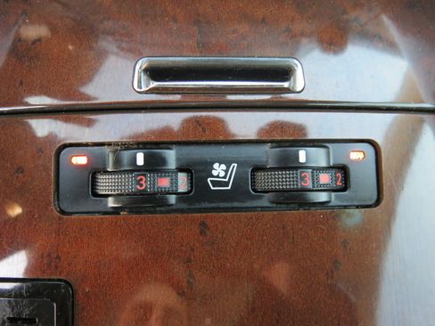 Used 2011 Lexus IS 250 4dr Sport Sdn RWD image 25