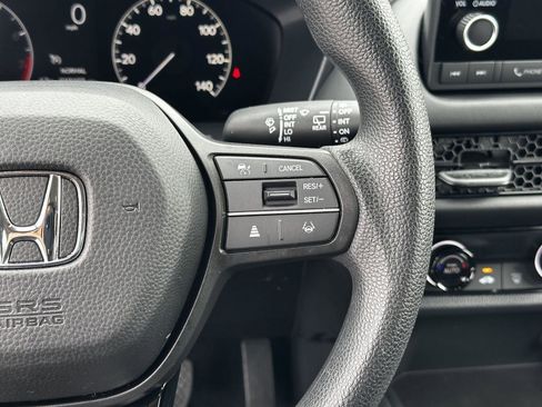 Certified 2025 Honda HR-V LX image 11
