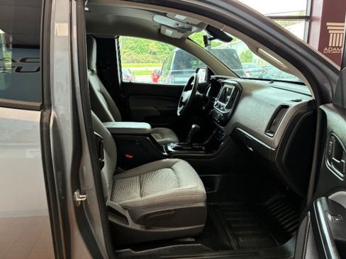 Used 2019 Chevrolet Colorado W/T RWD image 21