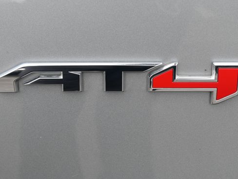 Used 2025 GMC Yukon XL AT4 w/ AT4 Premium Package image 37