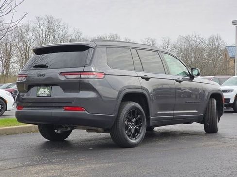 Used 2024 Jeep Grand Cherokee L Laredo image 29