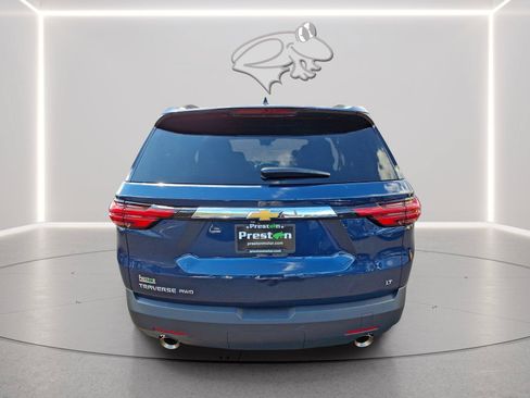 Used 2023 Chevrolet Traverse LT w/ Rear Camera Mirror Package AWD/4WD image 4