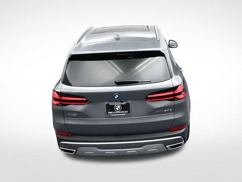 New 2026 BMW X5 xDrive50e image 25