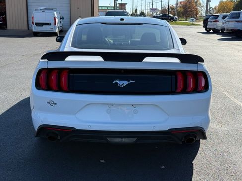 Used 2019 Ford Mustang Premium image 7