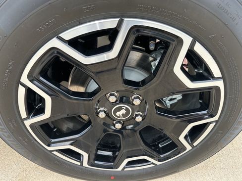 New 2025 Ford Bronco Sport Outer Banks image 7