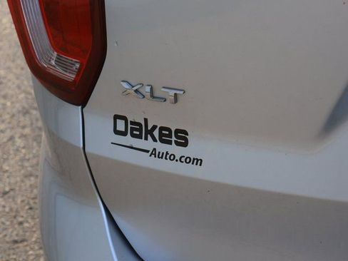 Used 2016 Ford Explorer XLT w/ Equipment Group 201A AWD/4WD image 19