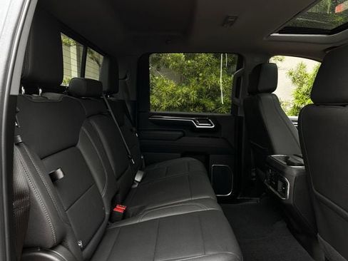 Used 2025 Chevrolet Silverado 2500 LTZ w/ LTZ Plus Package AWD/4WD image 36