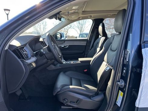 New 2026 Volvo XC90 B6 Ultra image 13