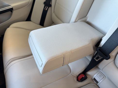 Certified 2024 Mercedes-Benz C 300 Sedan image 33