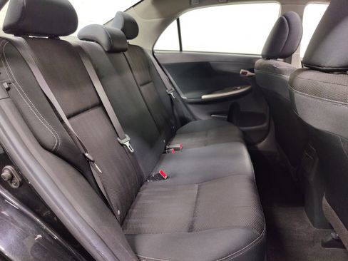 Used 2012 Toyota Corolla S image 12