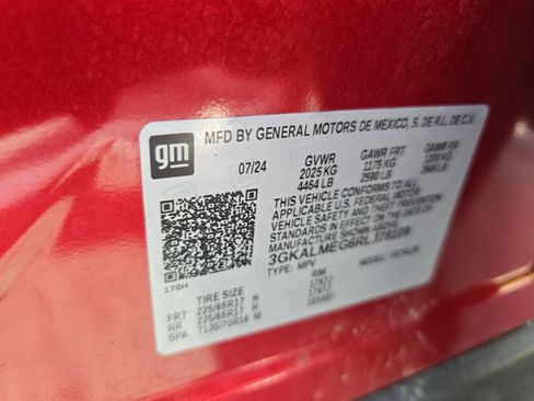 Used 2024 GMC Terrain SLE w/ Driver Convenience Package FWD image 61