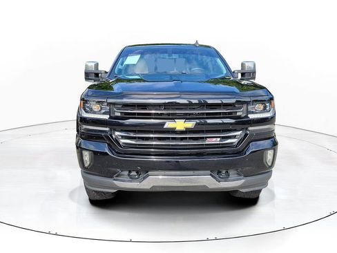 Used 2017 Chevrolet Silverado 1500 LTZ Z71 image 2