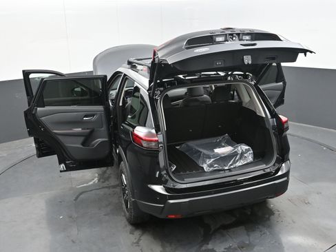 New 2026 Nissan Rogue SV image 44