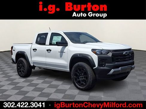 New 2026 Chevrolet Colorado Trail Boss AWD/4WD image 1