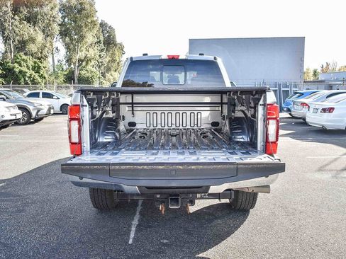 Used 2020 Ford F350 Lariat w/ Lariat Ultimate Package image 25