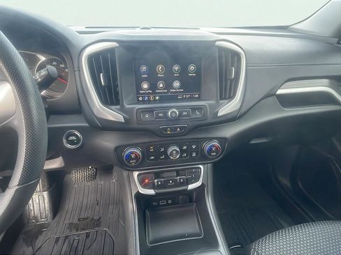 Used 2022 GMC Terrain SLE w/ Driver Convenience Package image 13