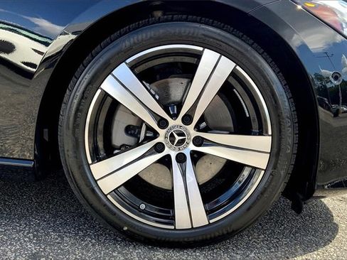 Used 2025 Mercedes-Benz C 300 4MATIC Sedan image 9