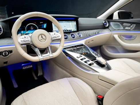 Used 2021 Mercedes-Benz AMG GT 63 S image 2