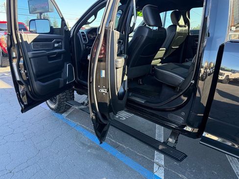 Used 2020 RAM 2500 Laramie AWD/4WD image 15