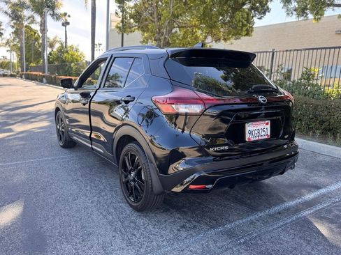 Certified 2024 Nissan Kicks SR w/ SR Premium Package image 6