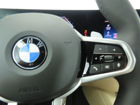 Certified 2025 BMW 330i Sedan w/ M Sport Package image 13