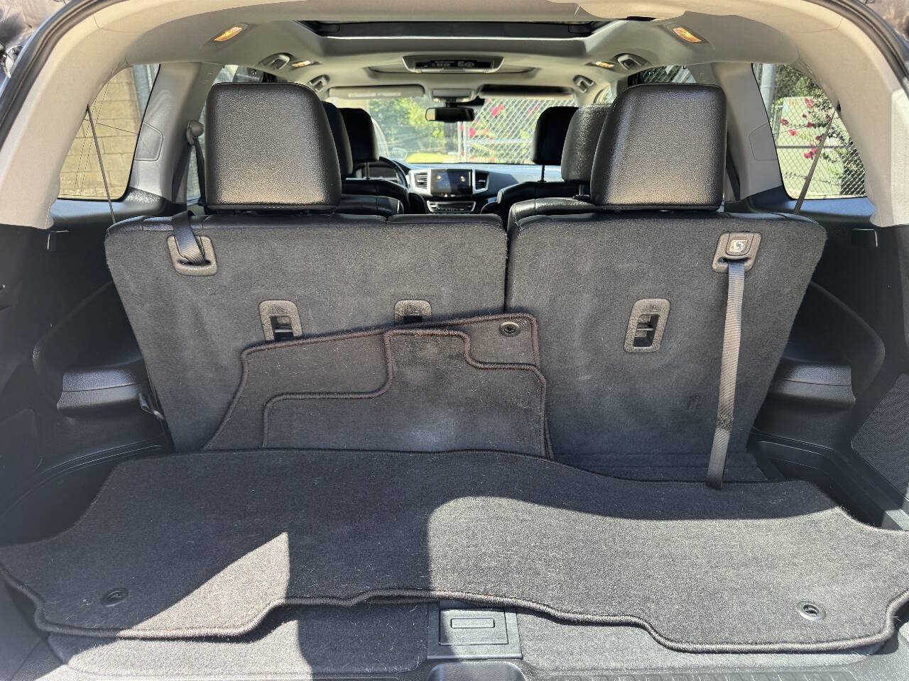 Used 2018 Honda Pilot Elite image 42