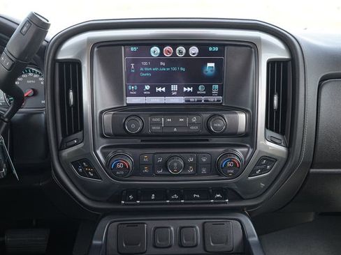 Used 2018 Chevrolet Silverado 1500 LTZ w/ LTZ Plus Package AWD/4WD image 30