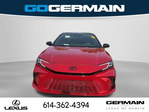 Used 2025 Toyota Camry XSE image 3