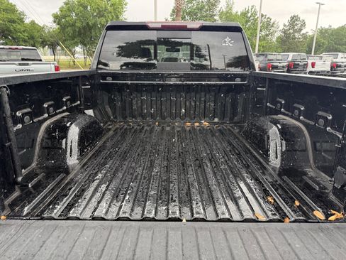 Used 2020 GMC Sierra 1500 SLT image 29