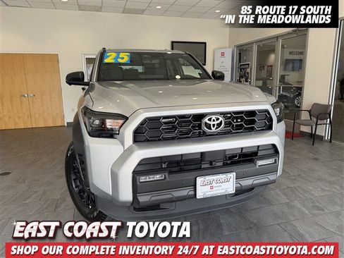 Certified 2025 Toyota 4Runner TRD Off-Road Premium AWD/4WD image 1