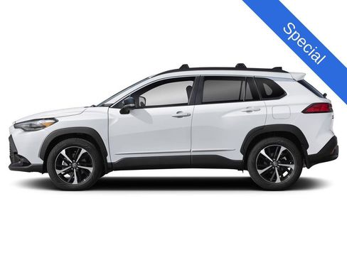 Used 2024 Toyota Corolla Cross XSE w/ Convenience Package image 53