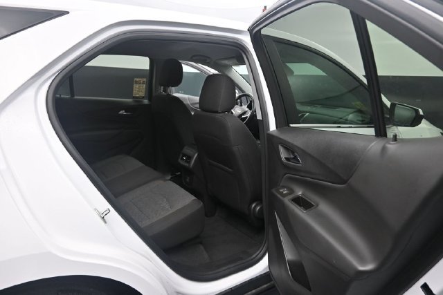 Used 2024 Chevrolet Equinox LT AWD/4WD image 47