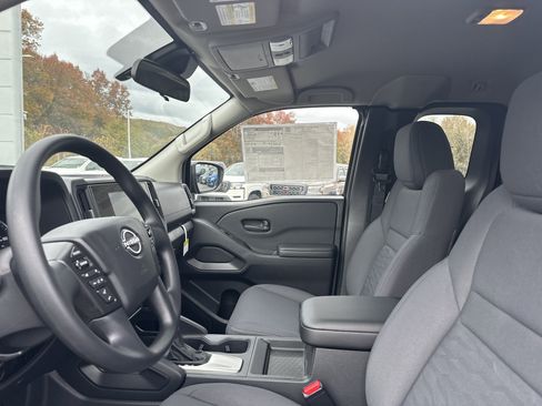 New 2026 Nissan Frontier S image 11