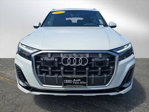 Used 2025 Audi Q7 3.0T Premium Plus AWD/4WD image 8