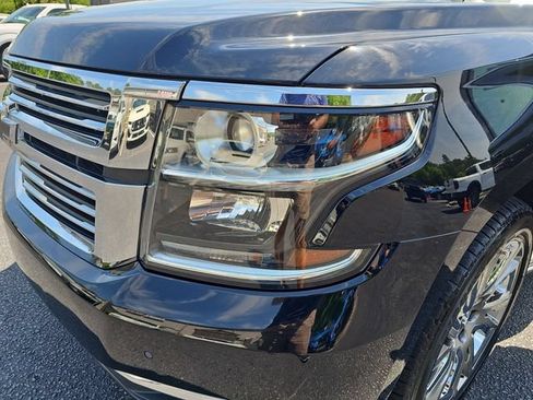 Used 2019 Chevrolet Tahoe Premier AWD/4WD image 37
