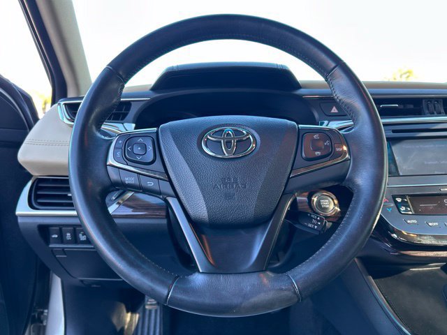 Used 2014 Toyota Avalon XLE Touring FWD image 40