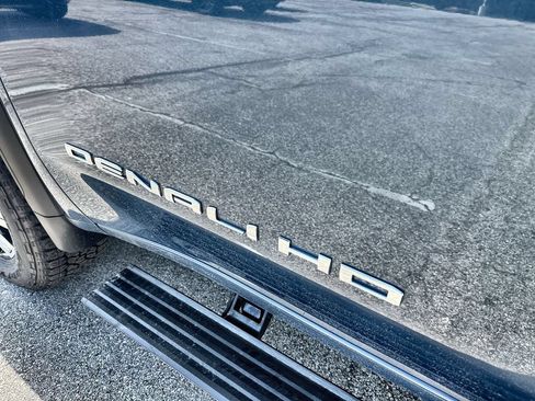New 2026 GMC Sierra 2500 Denali w/ Denali Reserve Package AWD/4WD image 14