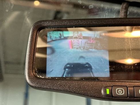 Used 2010 HUMMER H3T Alpha image 15