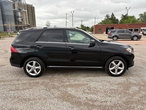 Used 2016 Mercedes-Benz GLE 350 4MATIC w/ Premium Package image 2