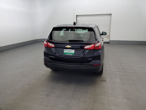 Used 2020 Chevrolet Equinox LS AWD/4WD image 7