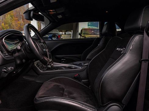 Used 2021 Dodge Challenger SRT Hellcat Redeye RWD image 21