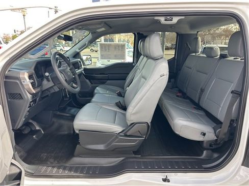 Used 2025 Ford F150 XL image 18