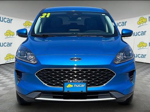 Used 2021 Ford Escape SE w/ Convenience Package AWD/4WD image 2