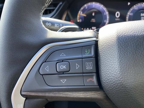 New 2026 Jeep Grand Cherokee Altitude image 16