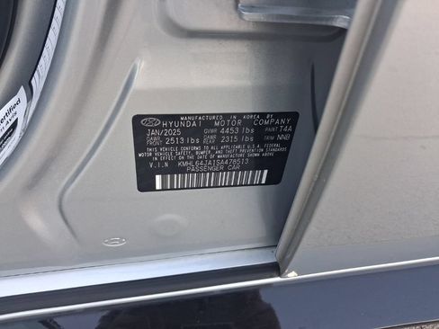 Used 2025 Hyundai Sonata SEL FWD image 3